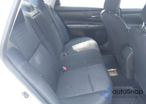 2017 Nissan Altima 2.5/S/Sv/Sl/Sr z USA, uszkodzony, nr VIN 1N4AL3AP2HC127809